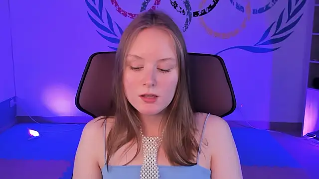VivienLeeigh online show from 12.08.24