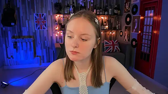 VivienLeeigh online show from 12.12.24