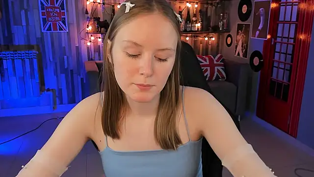 VivienLeeigh online show from 12.12.24