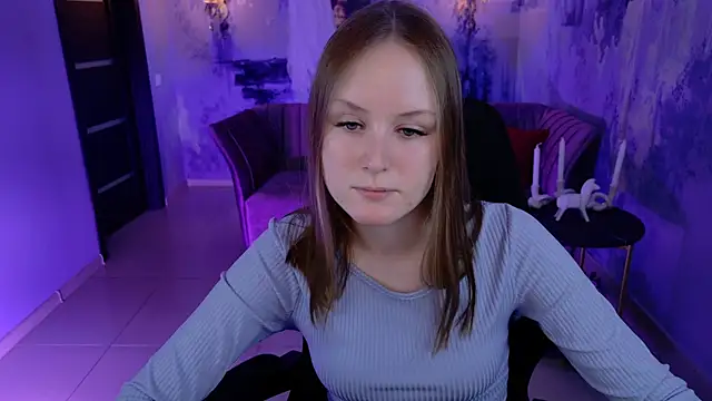 VivienLeeigh online show from 12.21.24