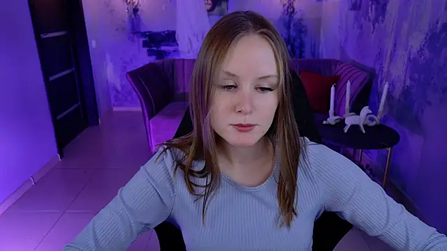 VivienLeeigh online show from 12.21.24
