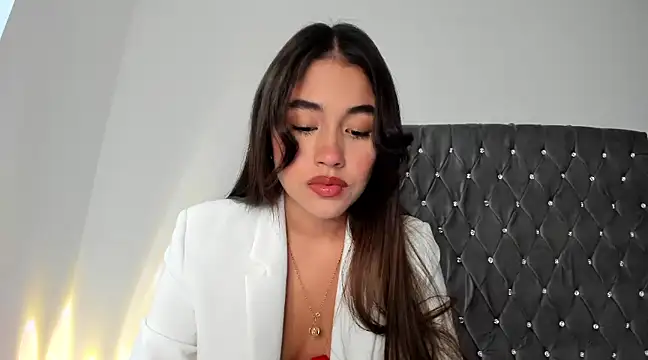 AriaMontgomery online show from 01.22.25