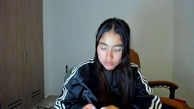 AriaMontgomery online show from 02.28.25