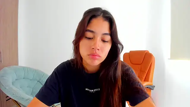 AriaMontgomery online show from 03.07.25