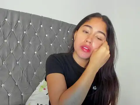 AriaMontgomery online show from 09.12.25