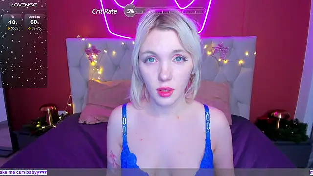 Snapshot of Fluffy_Monica chatting on 12.14.24 Fluffy Monica online show from 12.14.24
