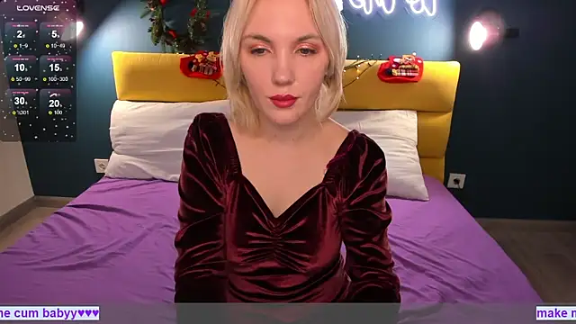 Snapshot of Fluffy_Monica chatting on 12.30.24 Fluffy Monica online show from 12.30.24