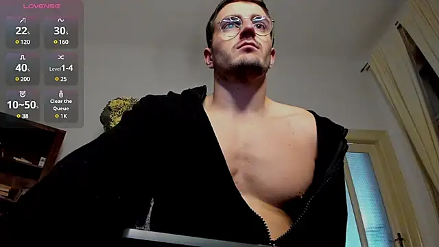 JulianDylan online show from 02.05.25