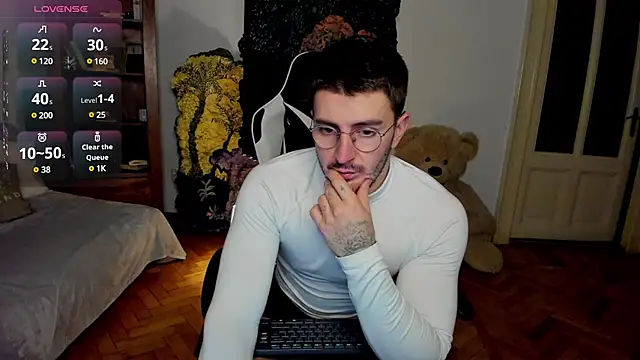 JulianDylan online show from 02.12.25
