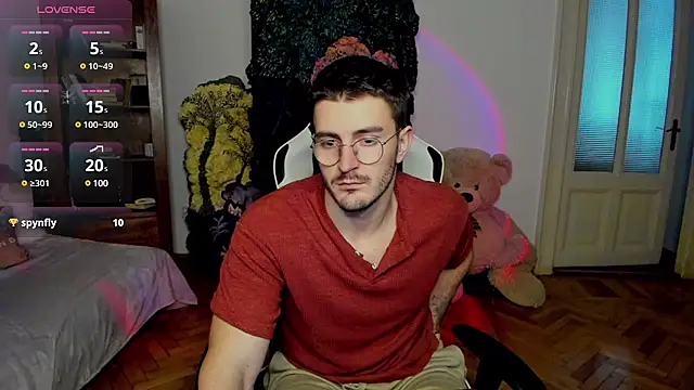 JulianDylan online show from 02.13.25