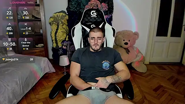JulianDylan online show from 02.21.25