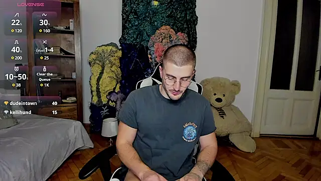 JulianDylan online show from 02.23.25