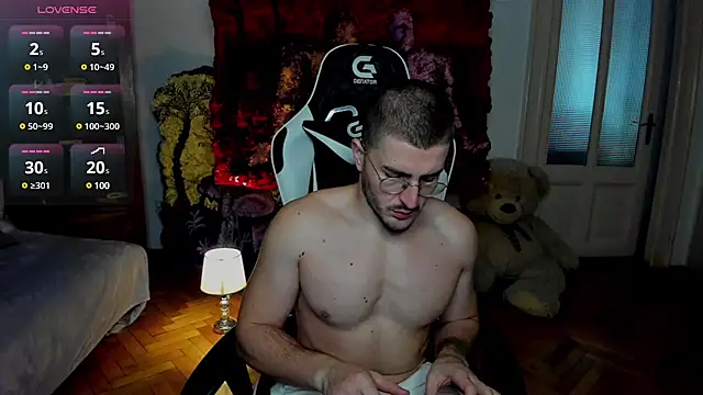 JulianDylan online show from 02.27.25
