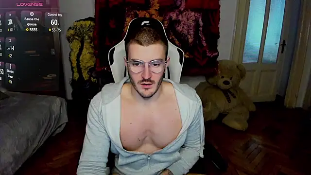 JulianDylan online show from 03.05.25