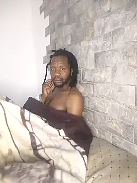 Snapshot of Ras_and_Stewf chatting on 02.18.25 Ras and Stewf online show from 02.18.25