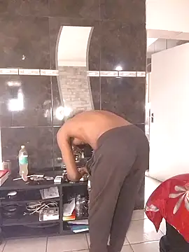 Snapshot of Ras_and_Stewf chatting on 02.20.25 Ras and Stewf online show from 02.20.25