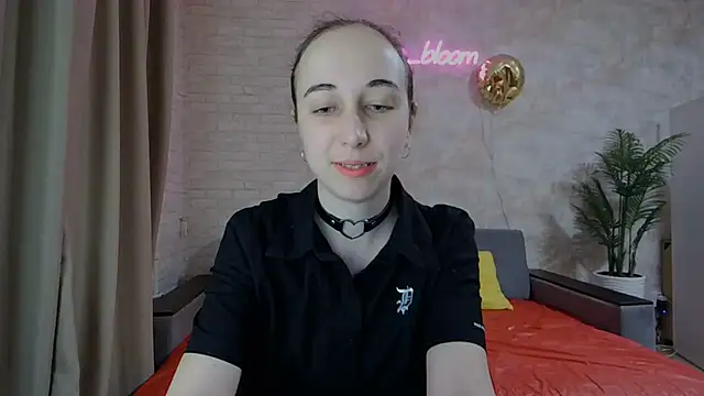 Anika bloom online show from 02.23.25