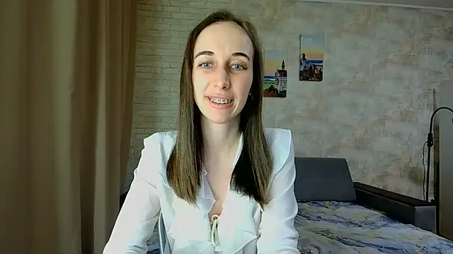 Anika bloom online show from 04.13.26