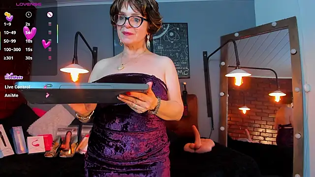 Samantha mature56 online show from 03.27.26