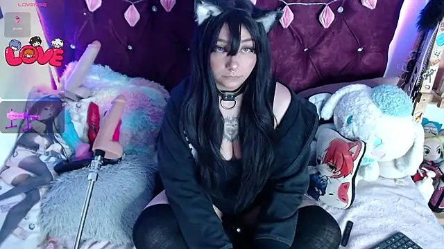 Kitty-Kat  online show from 09.18.25