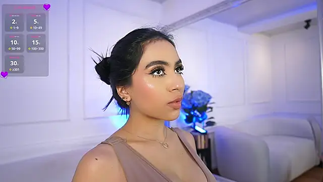 elasummer online show from 02.01.25