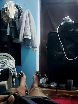 Snapshot of Xxxboyengi chatting on 10.25.25 Xxxboyengi online show from 10.25.25