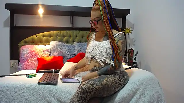 EMILY ROUSSE71 online show from 01.29.25