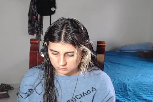 samanta rosas1 online show from 12.17.24