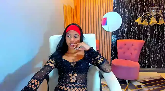skinny cloe online show from 12.04.24