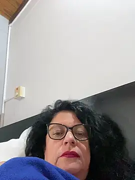 Snapshot of Sharongirl07 chatting on 09.20.25 Sharongirl07 online show from 09.20.25