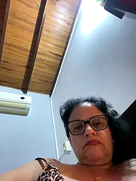 Snapshot of Sharongirl07 chatting on 09.26.25 Sharongirl07 online show from 09.26.25