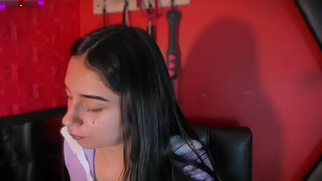 Monttserratt online show from 04.10.26