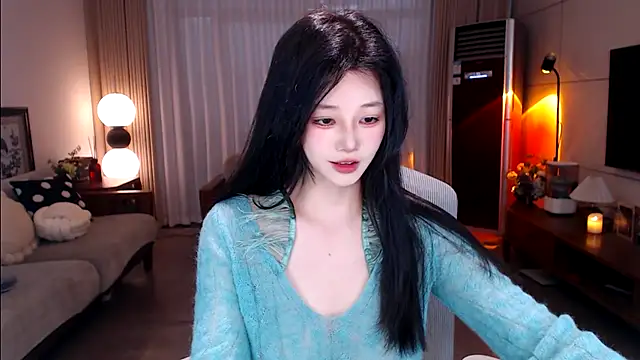 sweateanv  online show from 03.06.26