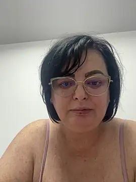 Snapshot of Amandamuller1982 chatting on 02.02.25 Amandamuller1982 online show from 02.02.25
