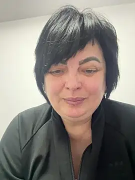 Snapshot of Amandamuller1982 chatting on 02.21.25 Amandamuller1982 online show from 02.21.25