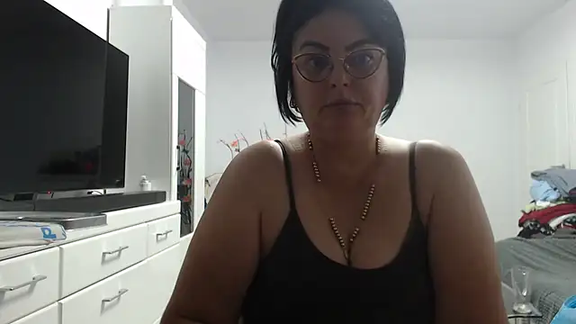 Snapshot of Amandamuller1982 chatting on 09.10.25 Amandamuller1982 online show from 09.10.25