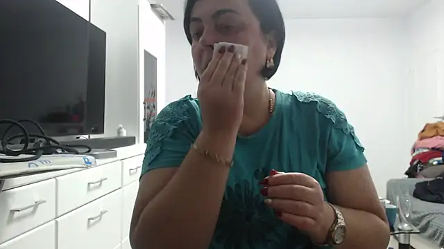 Amandamuller1982 online show from 10.12.25