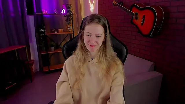 Sharon Evansi online show from 01.05.25