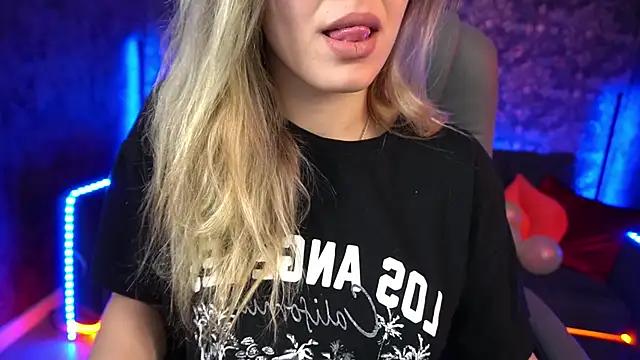 SashaBloom   online show from 02.11.25