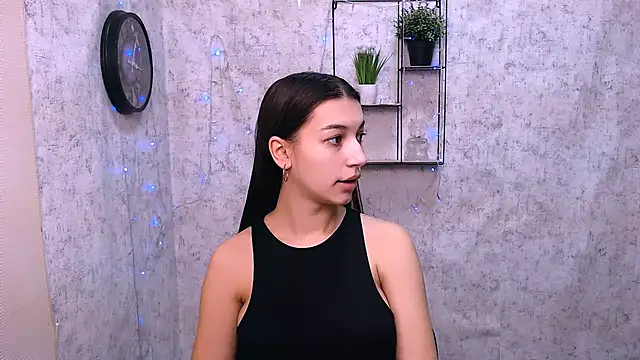 Snapshot of KarolinaRosse_ chatting on 01.20.25 KarolinaRosse online show from 01.20.25
