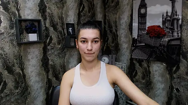 Snapshot of KarolinaRosse_ chatting on 01.26.25 KarolinaRosse online show from 01.26.25