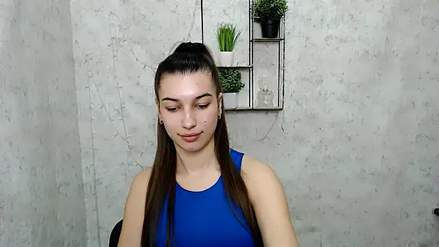 Snapshot of KarolinaRosse_ chatting on 03.16.25 KarolinaRosse online show from 03.16.25