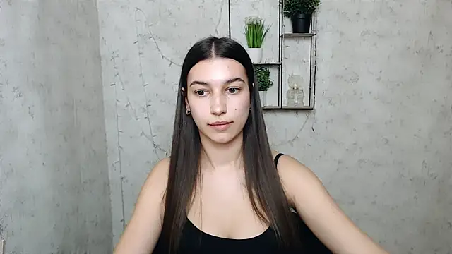 Snapshot of KarolinaRosse_ chatting on 03.21.25 KarolinaRosse online show from 03.21.25