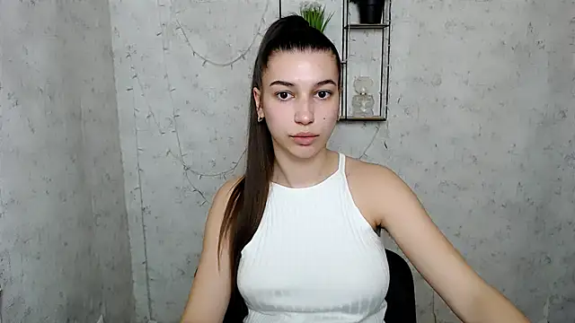 Snapshot of KarolinaRosse_ chatting on 03.21.25 KarolinaRosse online show from 03.21.25