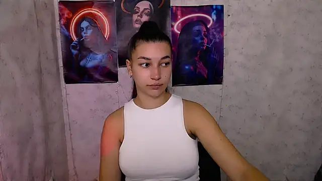 KarolinaRosse  online show from 10.08.25