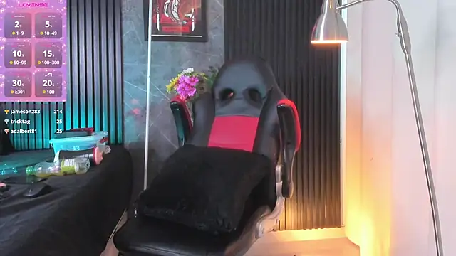 Duriel  online show from 01.06.25