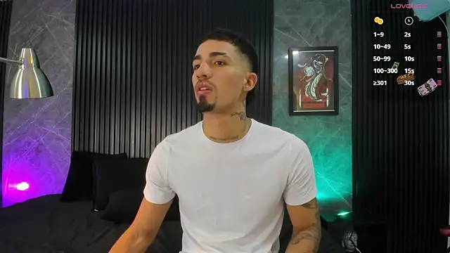 Duriel  online show from 01.08.25