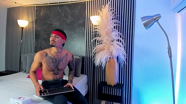 Duriel  online show from 03.06.25