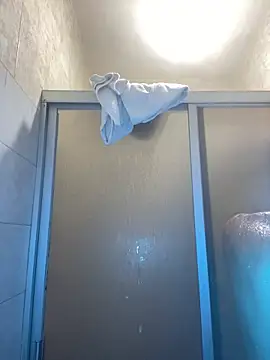 SkinnyHot444 online show from 09.20.25