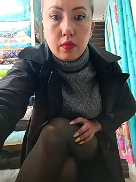 VIOLETA-25  online show from 10.05.25